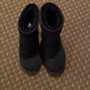 Kids Black Ugg boots